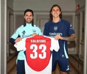 网上百家乐-【人物】颜值高球技好，阿森纳找到全能“斯通斯”