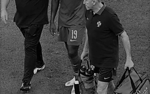 努诺·门德斯伤别 世界杯已开打 葡萄牙不能再招人