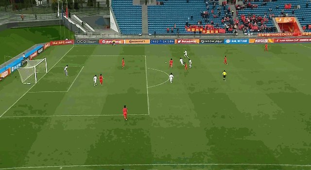 1678623952473076582.gif 1比0.gif